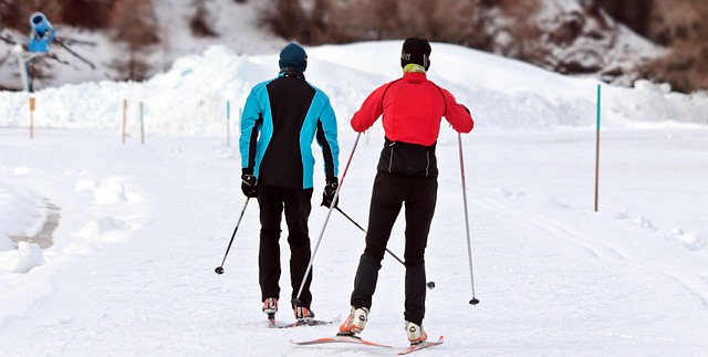 skiing